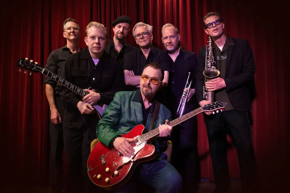 Konsert: Knock Out Greg & Blue Flames