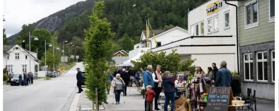Sentrumsmesse i Jondal