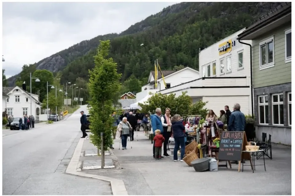 Sentrumsmesse i Jondal